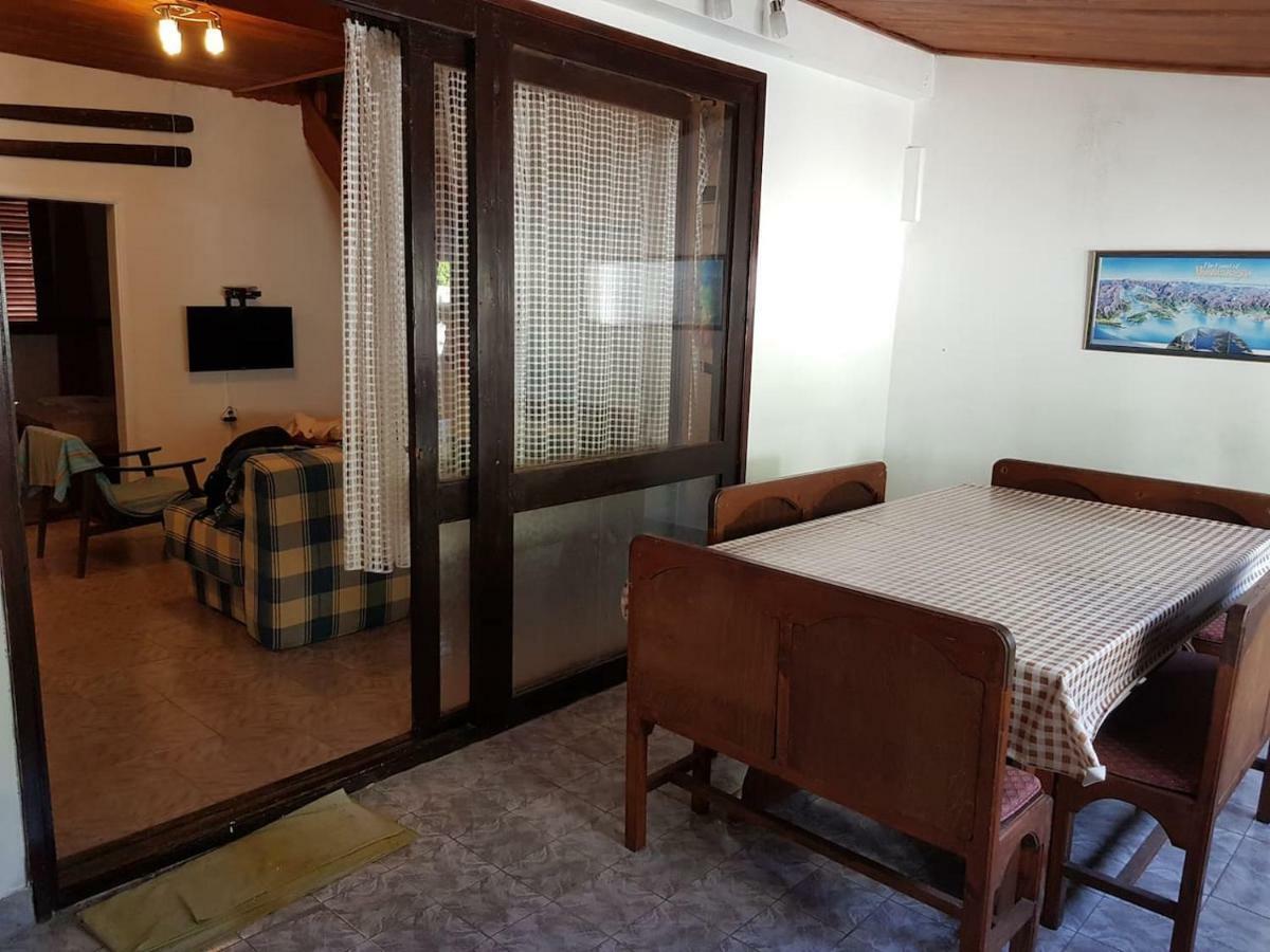 Kuca Pavle Trsteno Budva Buitenkant foto